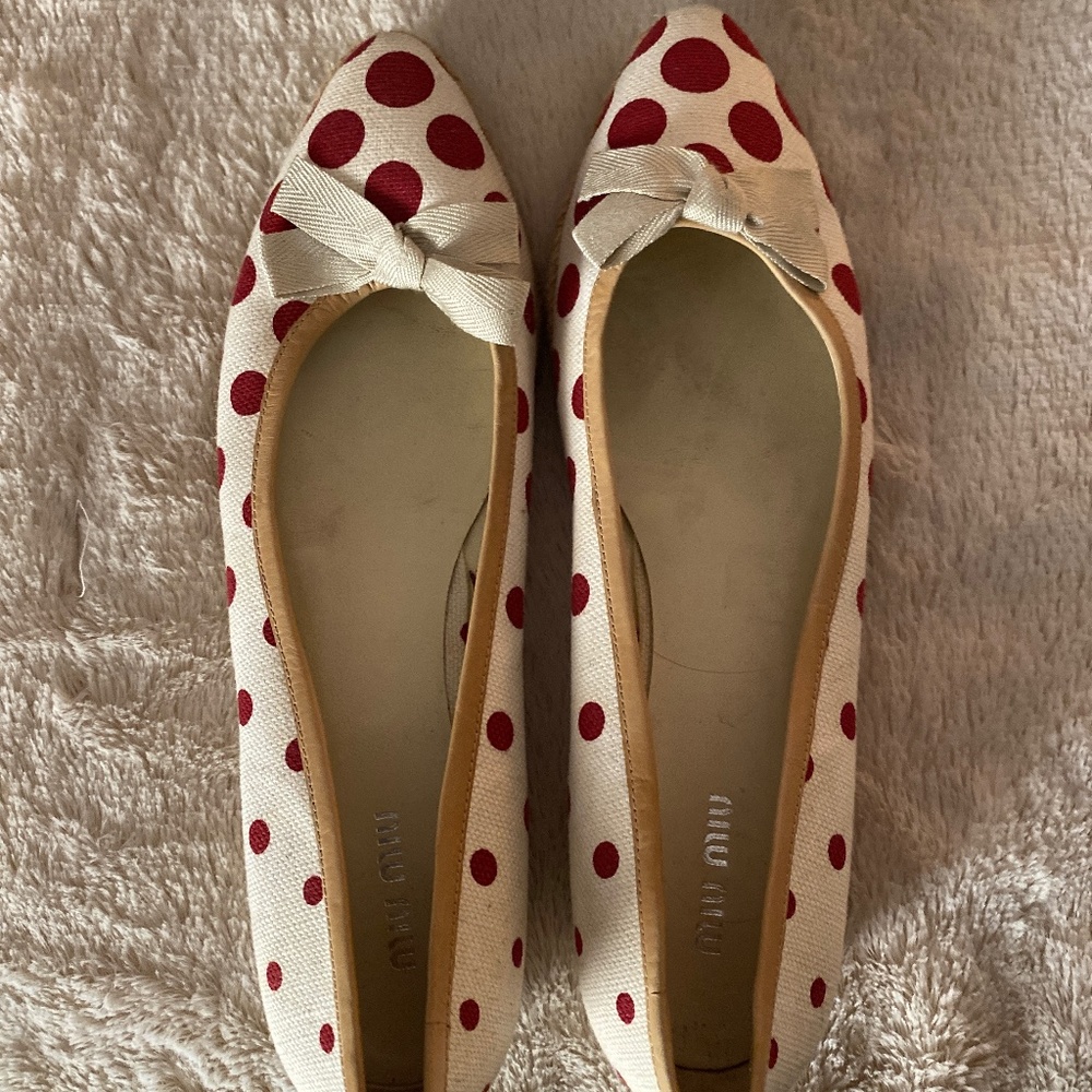 Miu Miu polka dot flats NEW